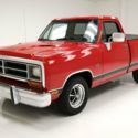 Candy Apple Red/440ci V8-6 Pack-727 Auto/New Interior/Air Conditioning