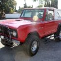 Cherry apple Red 1967 Ford Bronco V6 4x4