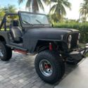CJ 7 &#039;77 Jeep- Great eye catching Jeep. Sounds tuff!!