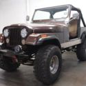 CJ7 V8 3 Speed Trans Custom Bumpers