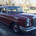 Classic 1962 Mercedes Benz 220s