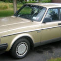Classic 1990 Volvo 240 Station Wagon 5-speed manual Beautiful! NO RUST NR 245