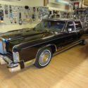 Classic Car 1977 Lincoln Continental 460-cubic-inch V8 71,113 miles!