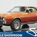 Classic vintage muscle car 4 speed manual