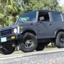 Clean CarFax! Clean and clear Florida title. Sunroof by ASC. Great looking 4x4!