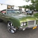 Clean restored 71 olds cutlass muscle car