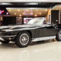 Corvette! # Matching 327ci / 300hp V8, Automatic, 2 Tops, 1 of 11 Black / Silver