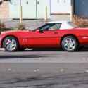 Corvette Red on Red Artic White Top