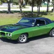 Crate 350 V8. Power Front Disc Brakes. Houndstooth Interior & pinstriping.