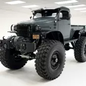 Custom Build/Redone Cummins 4BT TDI/T19 Manual/2 1/2 Ton Axles/Modern Ammeneties