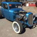 Custom Hemi-Powered 1932 Ford Coupe- 5 Window    (classic hot rod ride show car)