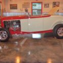 Custom Roadster! Fiberglass Body, 350ci  V8, TH400 Automatic, Disc, TCI Chassis