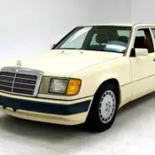 Diamond In The Rough/2.5L Turbo Diesel I5/4-Speed Auto/Mercedes Quality