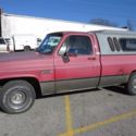EXCELLENT RESTORATION PROJECT!RUNS DRIVES SOLID BODY UNDER CARRIAGE!POTENTIAL!$$