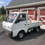 Extremely low mileage KEI truck in spectacular condition, 2WD, 5 speed