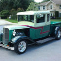 FAST & SMOOTH HOTROD - 1933 Ford Five Window Pickup