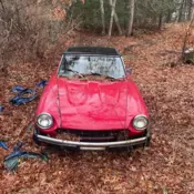 fiat 124 spider 1800 1978 been off the road 3 years easy project comes all parts