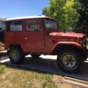 FJ40 and complete 3B diesel with h55f 5 speed and transfer case