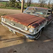 Ford 1963 1/2 Galaxie 427 Barn-Find Q-Code 4 barrel 4-speed correct power train