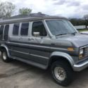 Ford econoline 150 4x4 van with wheel chair lift