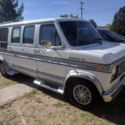 Ford Econoline E150 1990 wheelchair lift 90000 miles