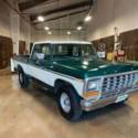 Ford F-250 Green with 88,039 Miles, for sale!