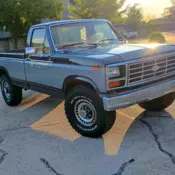 Ford F250 1983 6.9 diesel Restored Standard transmission