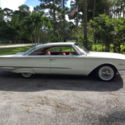 FORD GALAXIE  STARLINER 1960 WHITE WITH RED INTERIOR VINTAGE