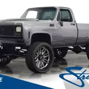 Fuel injected 6.0L motor 4L60E transmission great look