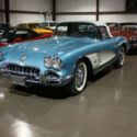 Fuel Injection 290hp, 4 speed, Nicely Restored, Great Color Combo, Beautiful Car