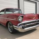 FUEL INJECTION, VINTAGE AC, DAKOTA DIGITAL GAUGES, DISC BRAKES, POWER BRAKES.