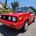 GARAGE CAR / VERY WELL MAINTAINED / MANUAL TRANSMISSION