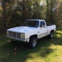 GMC Chevrolet C/K1500 Short bed 4X4! 1986