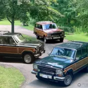 Grand Wagoneer by Classic Gentleman 1991 Hunter Green Final Edition 56,150 Miles
