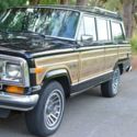 GRAND WAGONEER - WOODY