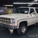 GREAT DRIVER, 4x4, White/Red, Removable Top, Similar to Chevy/Chevrolet Blazer
