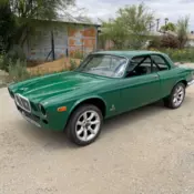 Hard to find 1975 jaguar xj6 coupe Track car rolling chassis