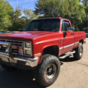 HEAD TURNER!! Beautiful lifted &#039;85 short-bed 4x4