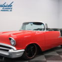 HIGH-END RESTOMOD, 572 FUEL-INJECTED CRATE MOTR, 5-SPEED, PS, A/C, 4 WHEEL DISCS