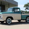IH International Pickup Truck B100 Shortbox Fleetside