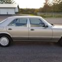 Immaculate 1990 Mercedes Benz 300 SE smoke silver - parchment MINT!