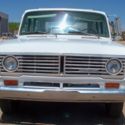 International Harvester (IH) 1973 Travelall 1010 Custom 8 2wd AMC 401 engine