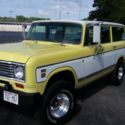 International Harvester Travelall 200 nice and original!