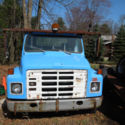 International Mobile Home Toter Truck with DT466 engine