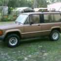 Isuzu Trooper-- Round Headlamps !!!  1986- 2 door -5 speed-4wd-