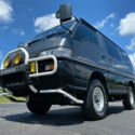 Japinese Inport, Right hand drive 8 pasenger, 4 wheel drive 5sp, loaded.