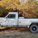 Jeep truck J4000
