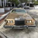 Ladies Love Gold Lincoln Mark V