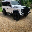 Land Rover Defender 90 * 200 TDI  *Aston Martin Pearl White * Turn Key *Rebuilt