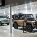 Land Rover Defender 90 (AUTO BIOGRAPHY) - Shipping To USA